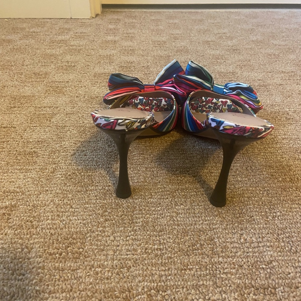 COPY - Betsy Johnson - Picture 5 of 5